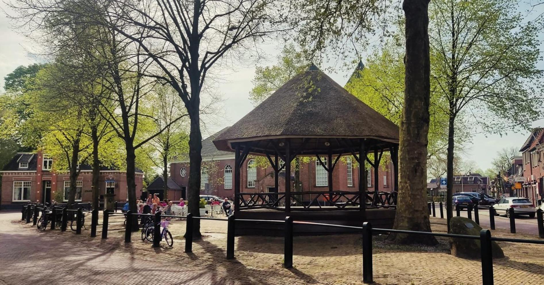 Comfortabele Familie Suite Met 2 Slaapkamers, Speelzolder, Balkon Den Ham Exteriér fotografie