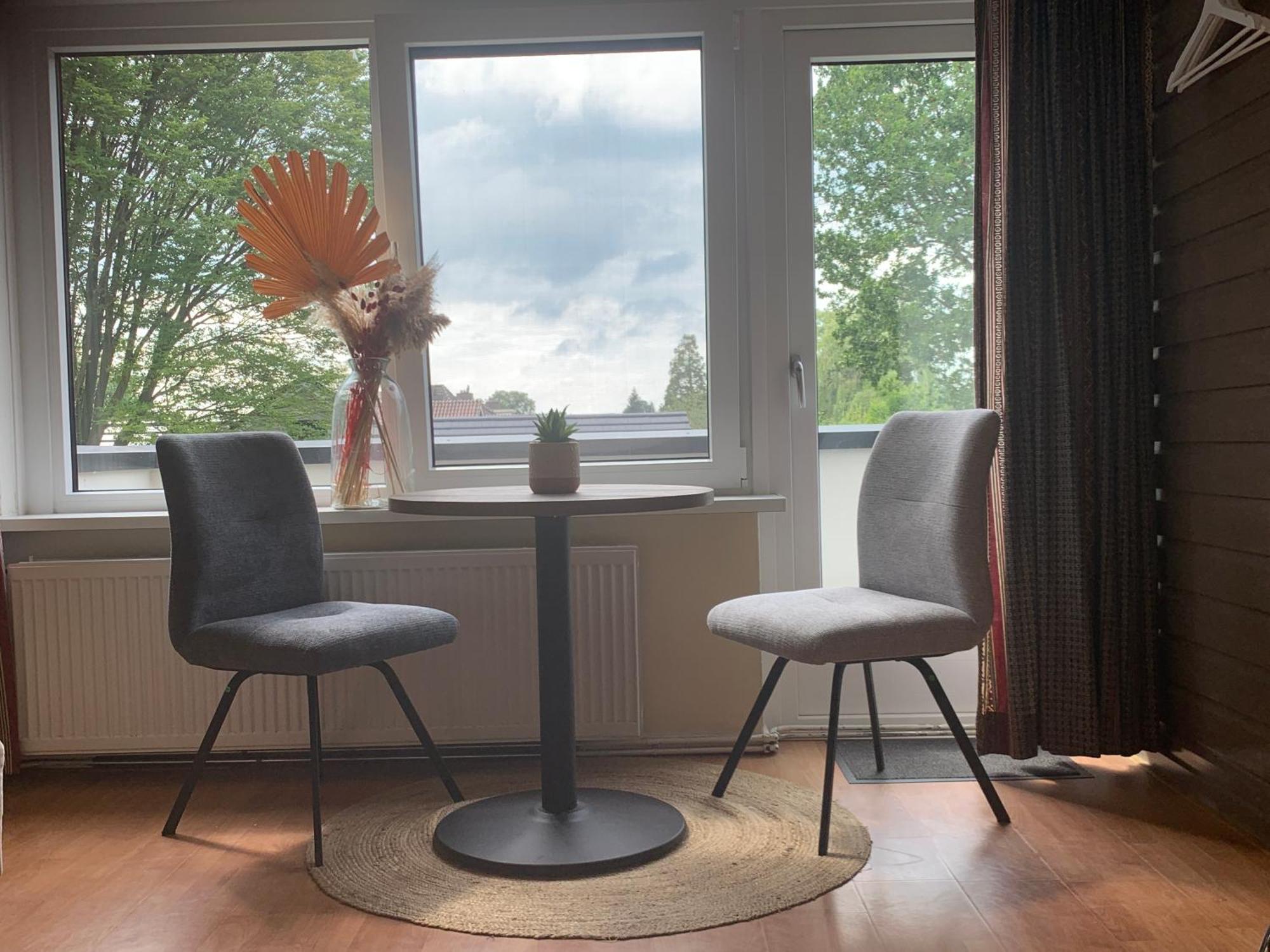 Comfortabele Familie Suite Met 2 Slk, Speelzolder, Balkon, Airco Den Ham Exteriér fotografie